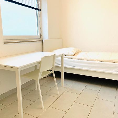 Gemutliches Zimmer 20 Min Vom Frankfurt Hbf 3 Langen  Exterior foto